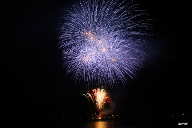 2009年 三重 熊野大花火大会 写真集 | 台船スターマイン